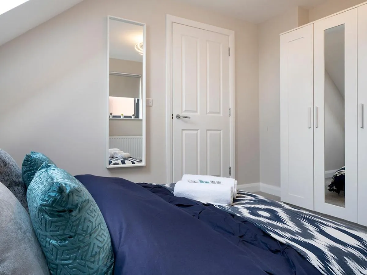 Apartment Pass The Keys Luxurious 1Br Apt In Prime Location With Top Amenities Belfast